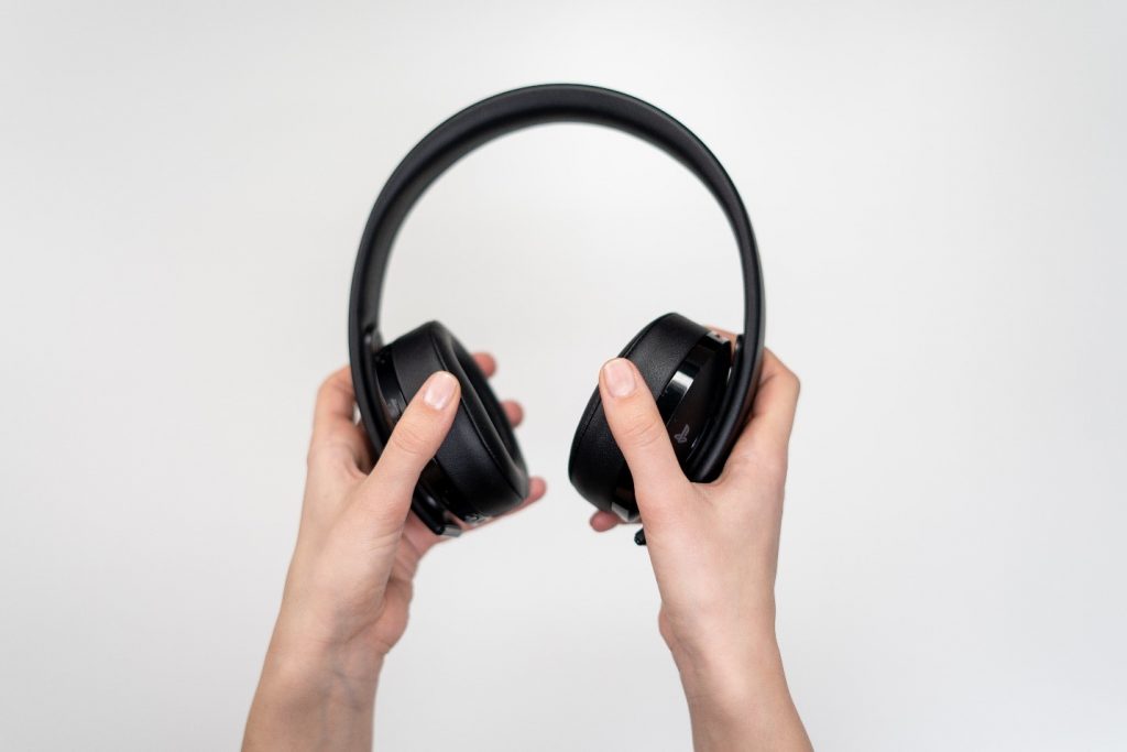Find Your Rhythm: Explore the Best Sweat Proof Headphones on DHgate