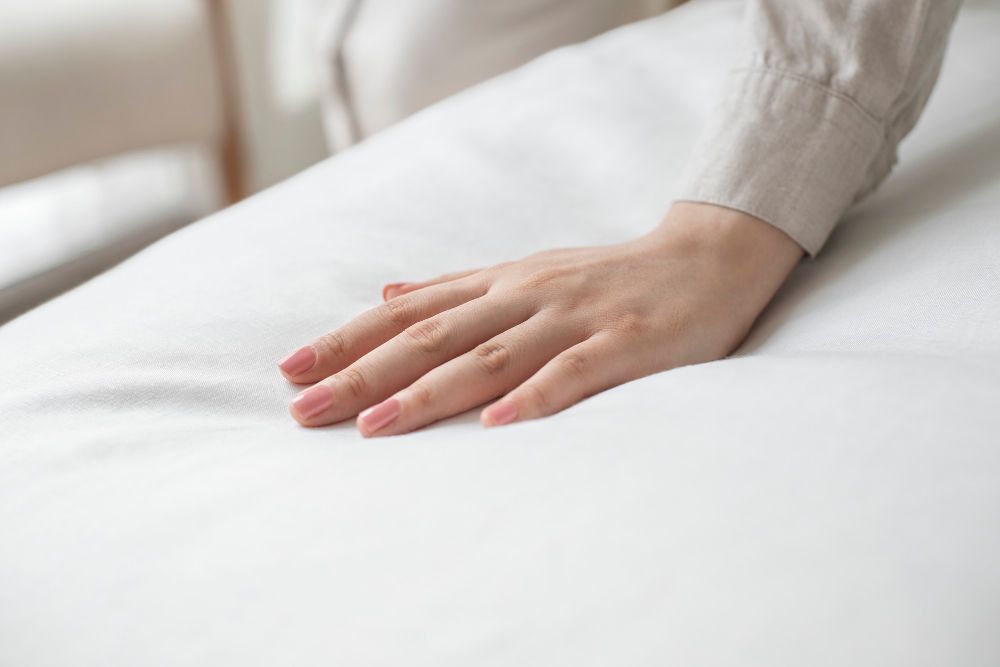 Upgrade Your Sleep Comfort with High-Quality Mattress Foam Toppers from DHgate