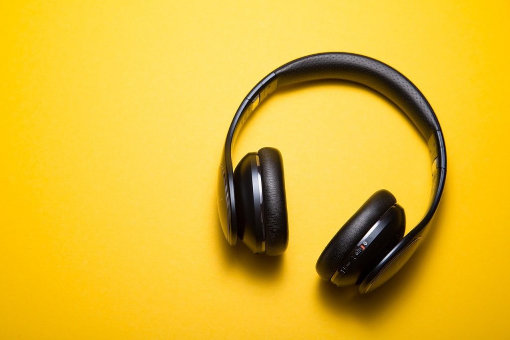 Find Your Rhythm: Bluetooth Headphones for an Immersive Workout Experience