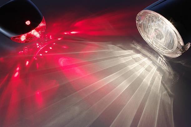 How Does a Projector Headlight Bulb Work?