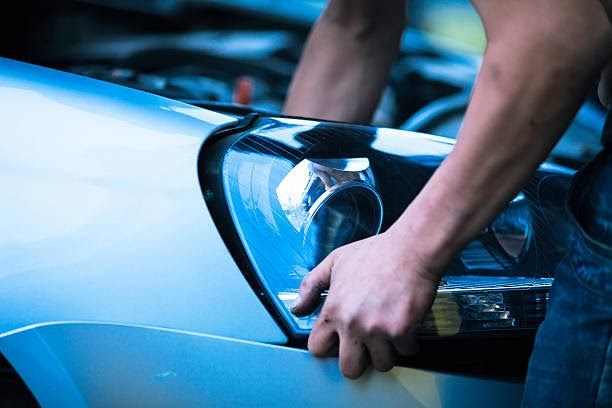 Easy Projector Headlight Bulb Installation