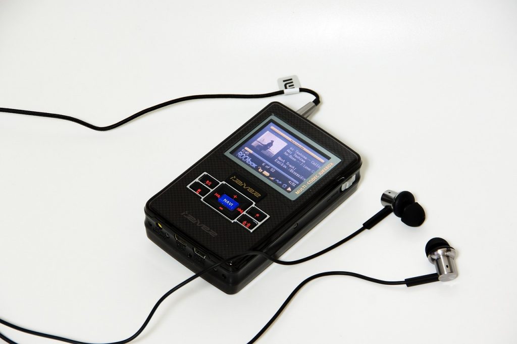 Never Miss a Beat: Waterproof MP3 Players for Swimmers and Water Sports