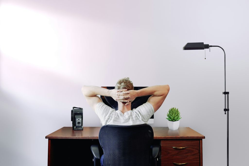 How to Dropship and Self-Evaluate Your Online Business