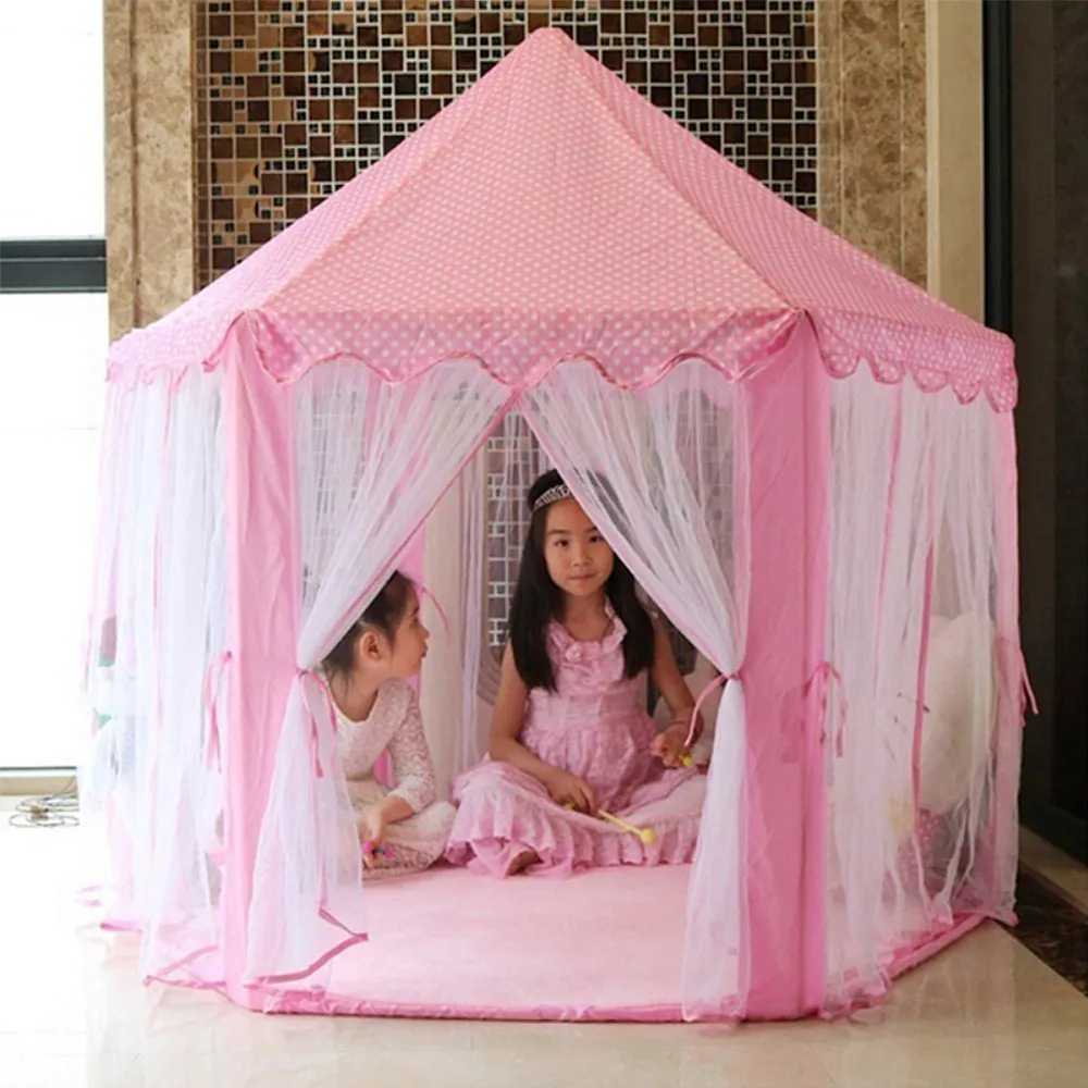 Top 10 Canopy Curtain Designs for a Dreamy Outdoor Oasis