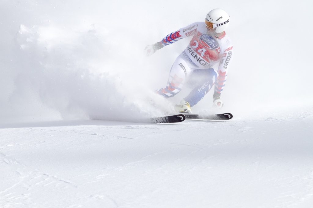 Hit the Slopes in Style: Essential Skiing Gear for a Memorable Winter