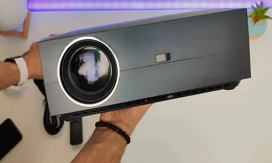 VIVIBRIGHT Full HD Projector F30UP